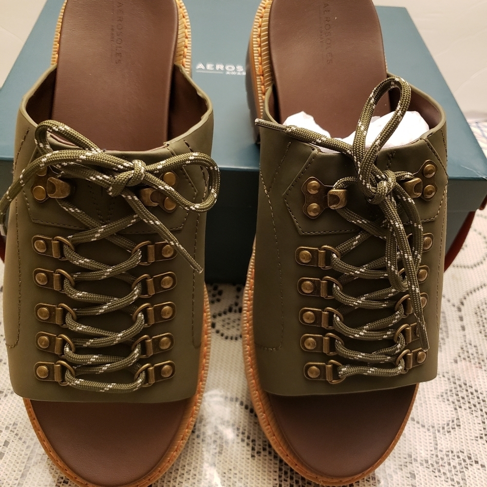 Ladies Aerosoles sandals​ - Picture 6 of 6